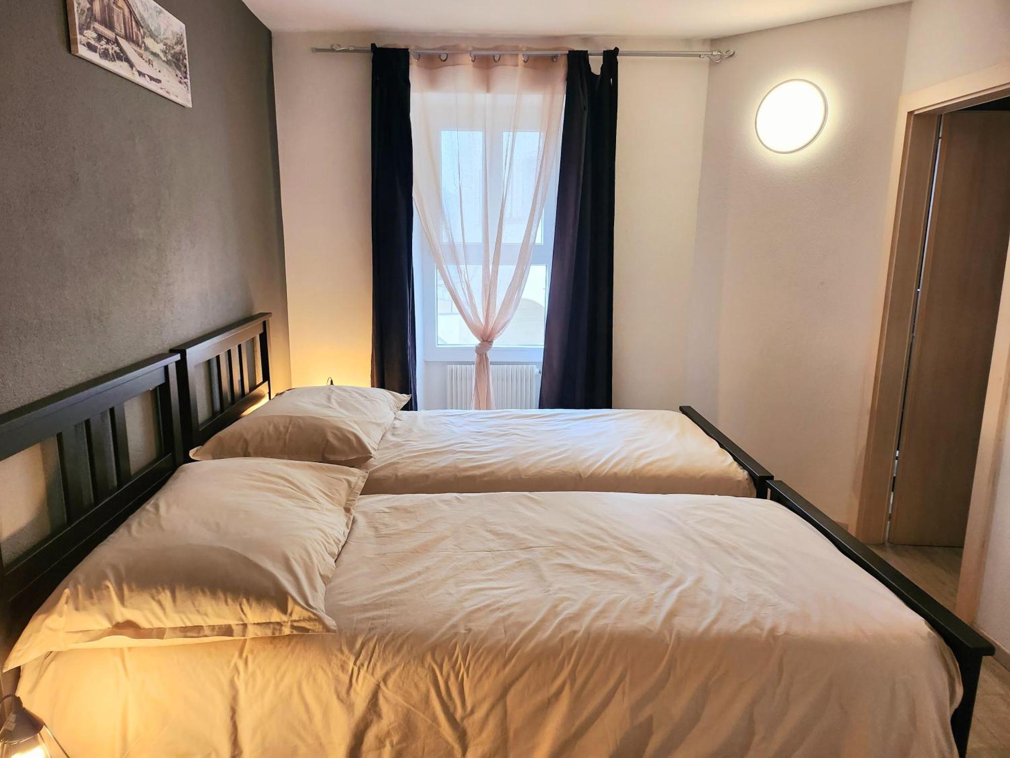 Auberge De L'Union 朗斯 外观 照片